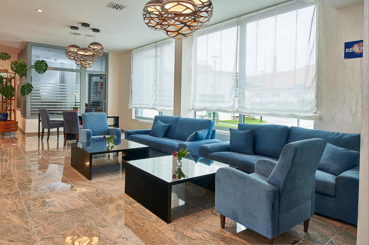Hotel Europa Karlovac Exteriér fotografie
